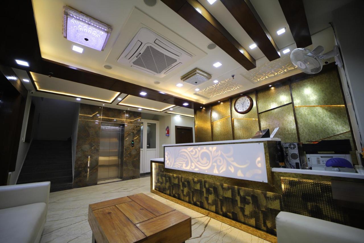 Hotel Royal Phoenix 아그라 외부 사진
